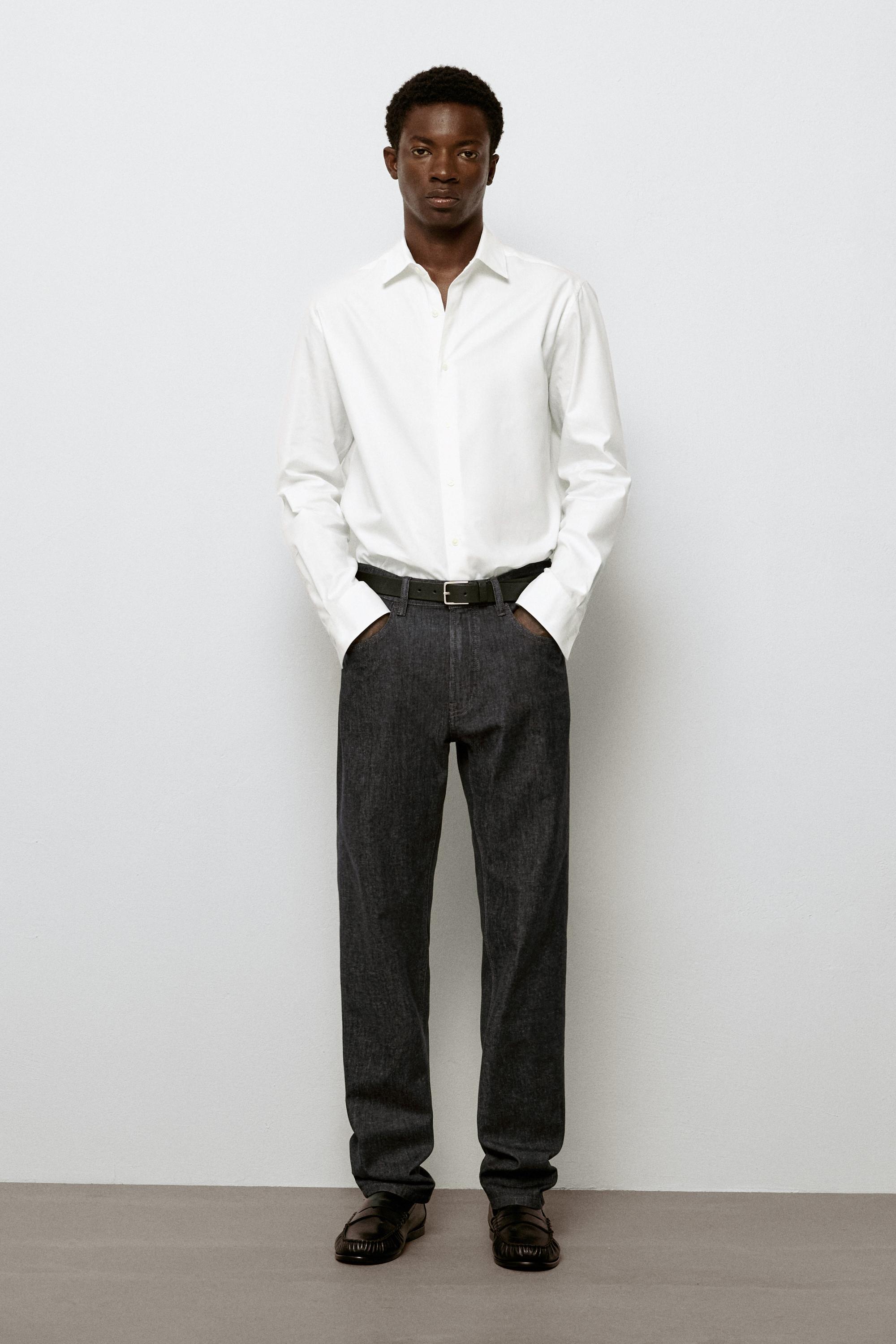 Lightweight tapered fit jeans
